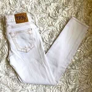 White True Religion jeans size 24